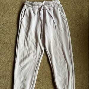 Fabletics Women’s Fleece Jogger Sweatpants | Lilac